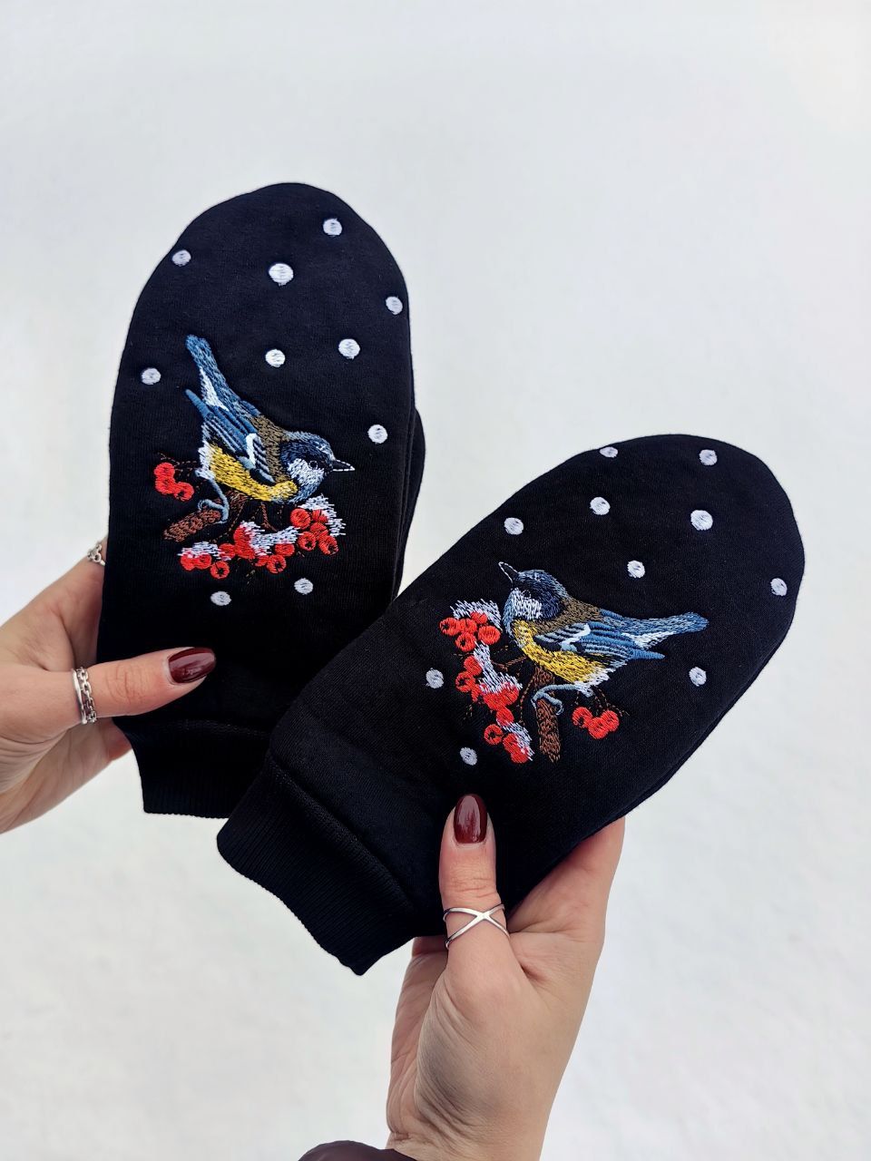 Варежки "Северная вышивка"