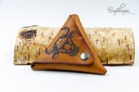 Монетница треугольная