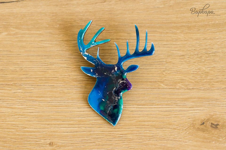 Брошь на деревянной основе Б