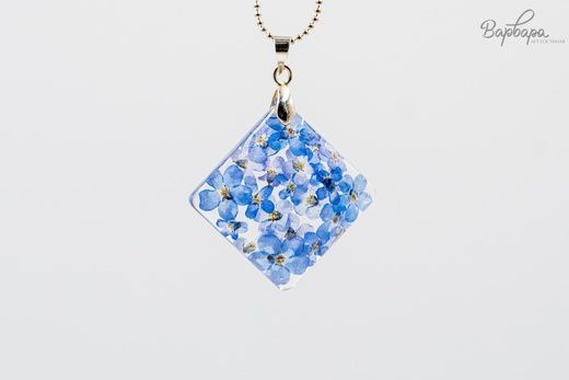 Кулон с сухоцветом, С