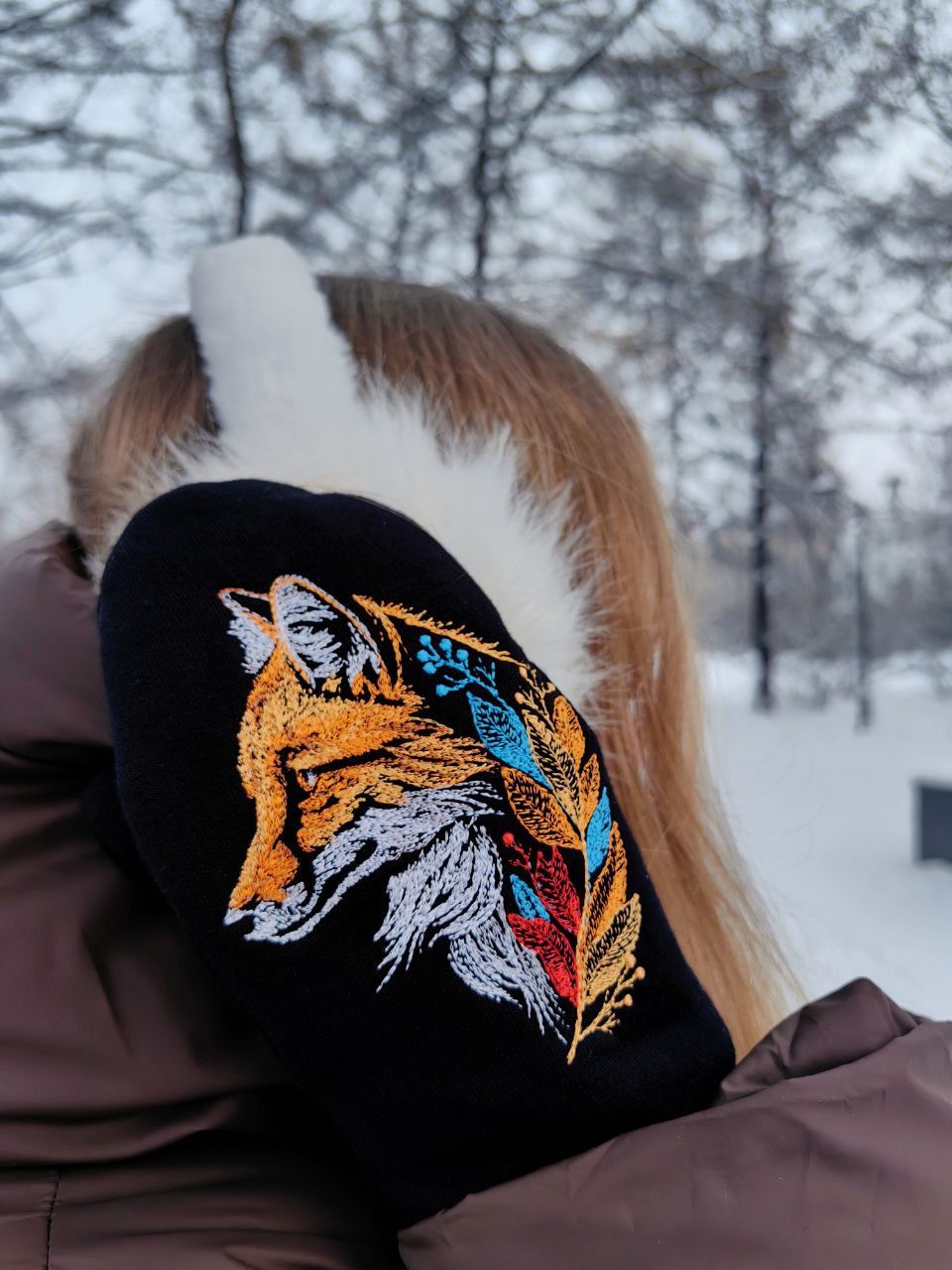 Варежки "Северная вышивка"