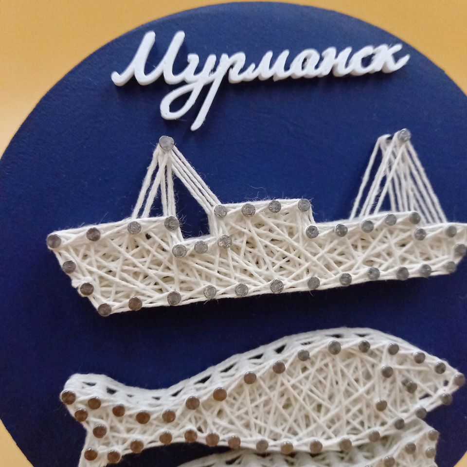 Стринг-арт на деревянном массиве, Тарелочка