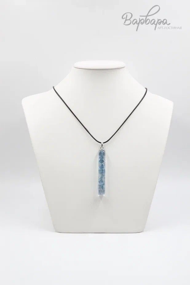 Кулон с сухоцветом