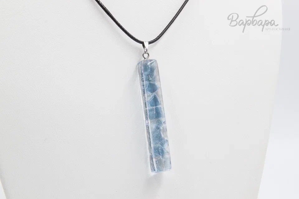 Кулон с сухоцветом