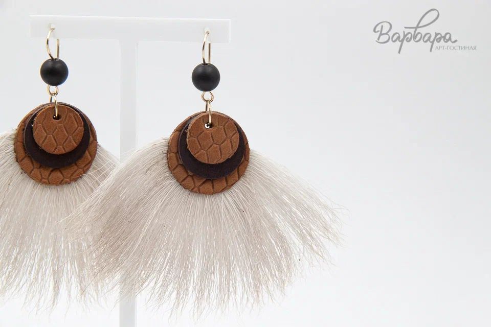 Серьги олений мех "Юнко"