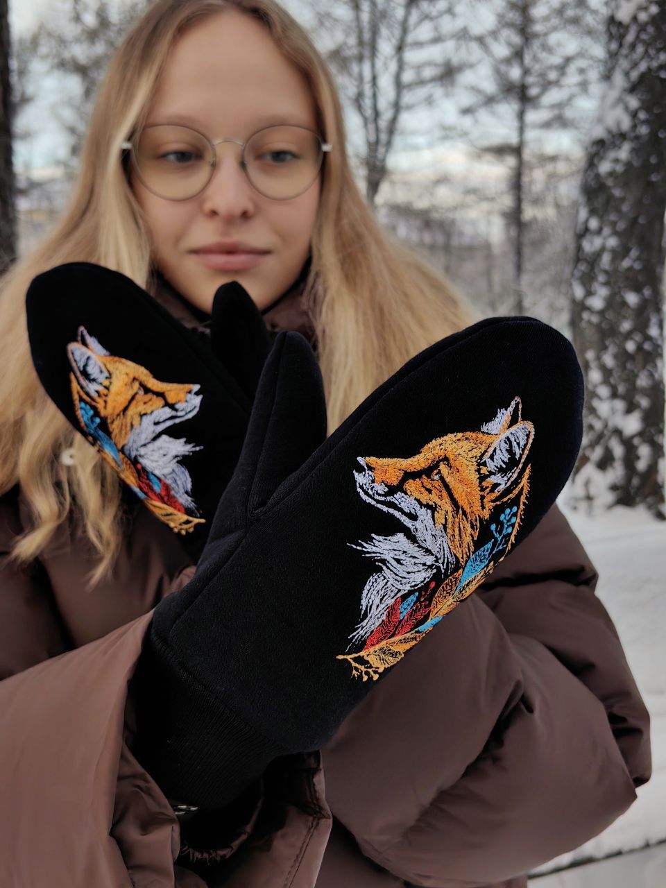 Варежки "Северная вышивка"