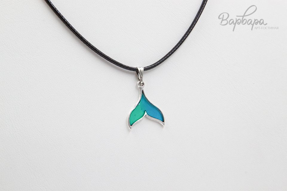 Кулон "Хвост кита"заливка жгутик