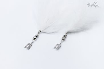 Серьги с перьями