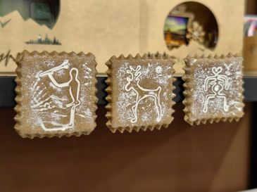 Магнит-петроглиф "ТАНА"