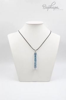 Кулон с сухоцветом