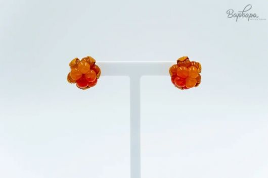 Серьги гвоздики морошка